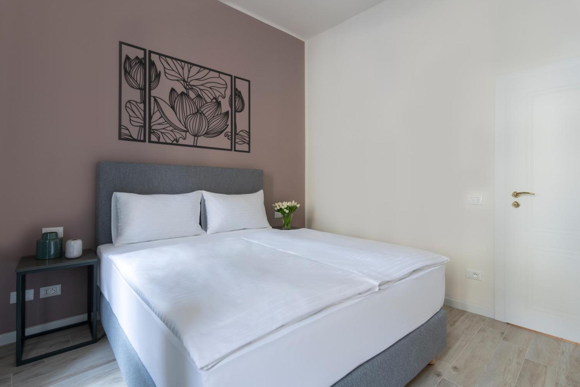 Kinsky Garden Apartments And Suites Praha Bagian luar foto