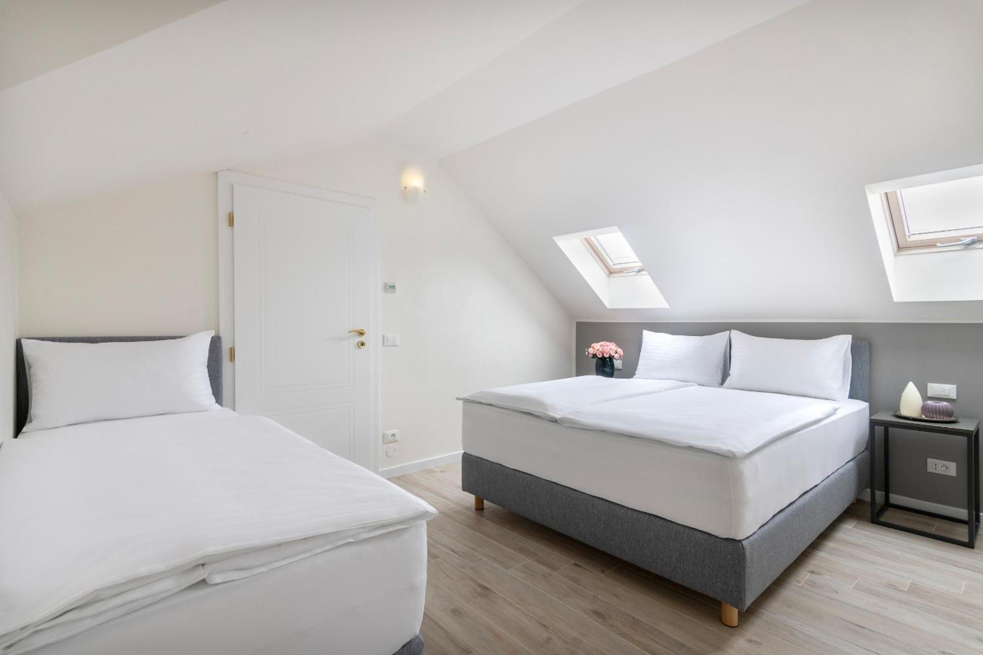 Kinsky Garden Apartments And Suites By Dwellfort Praha Ruang foto